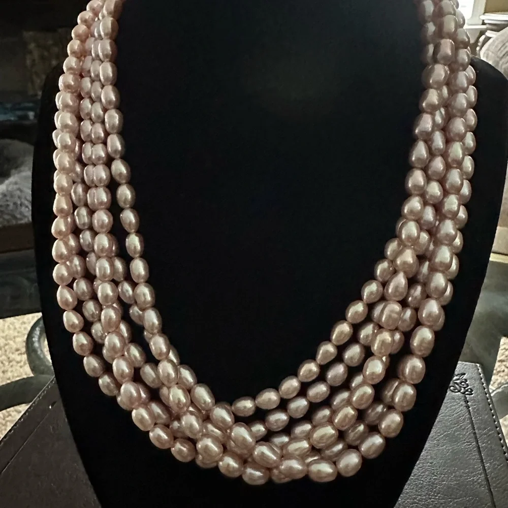Honora ❤️ 6 Strain Pink Fresh Water Pearl Statement Necklace. Pre❤️Loved - Picture 5 of 13